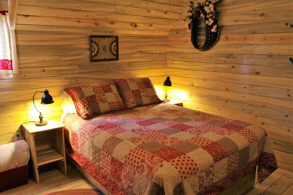 Silver Cabin In The Western Barn Monticello Zewnętrze zdjęcie